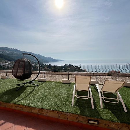 Agriturismo Un Mare Di Fiori Villa Ventimiglia Dış mekan fotoğraf