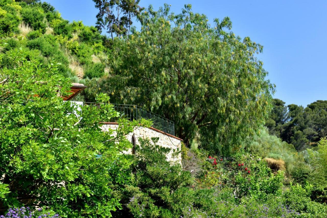 Agriturismo Un Mare Di Fiori Villa Ventimiglia Dış mekan fotoğraf