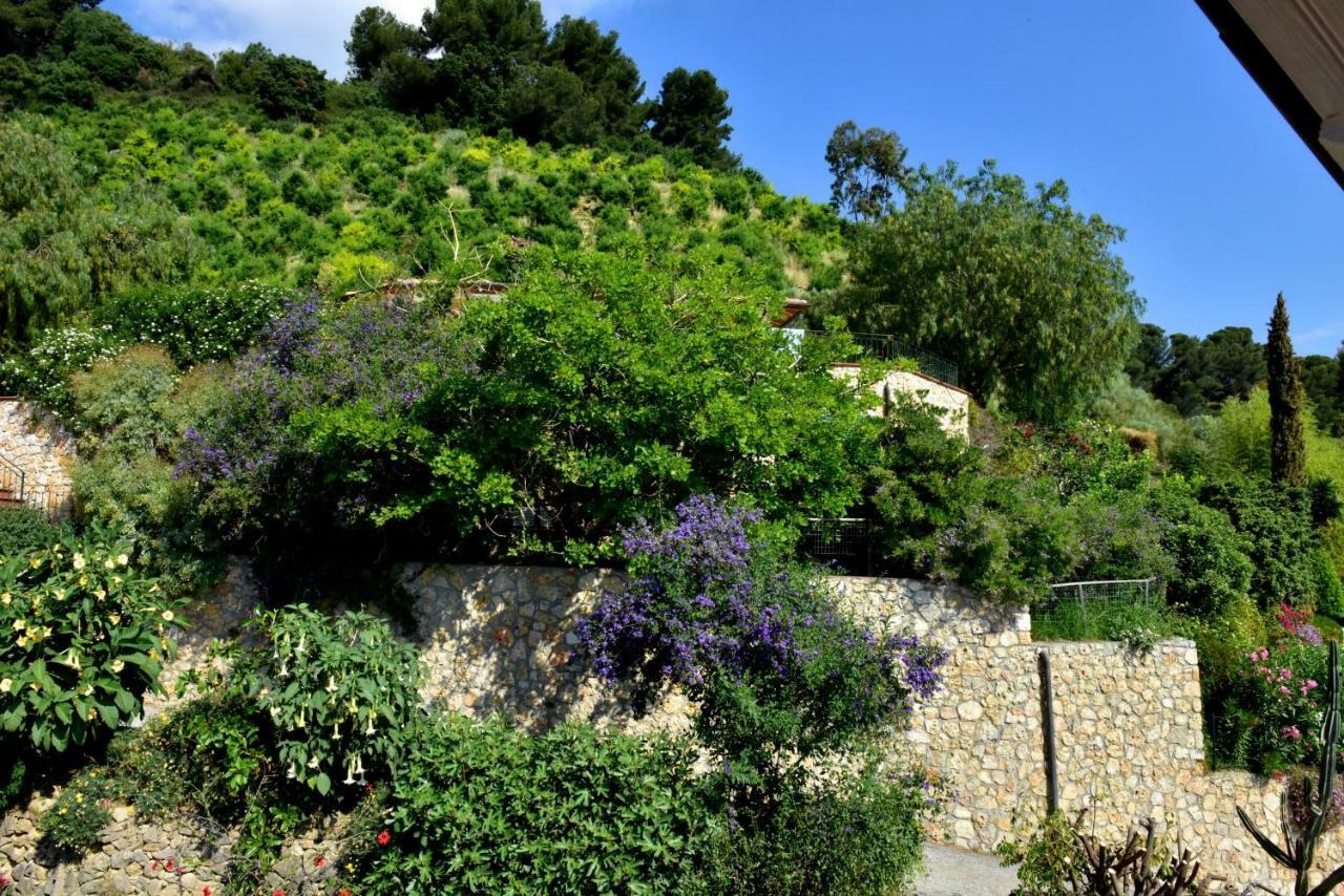 Agriturismo Un Mare Di Fiori Villa Ventimiglia Dış mekan fotoğraf