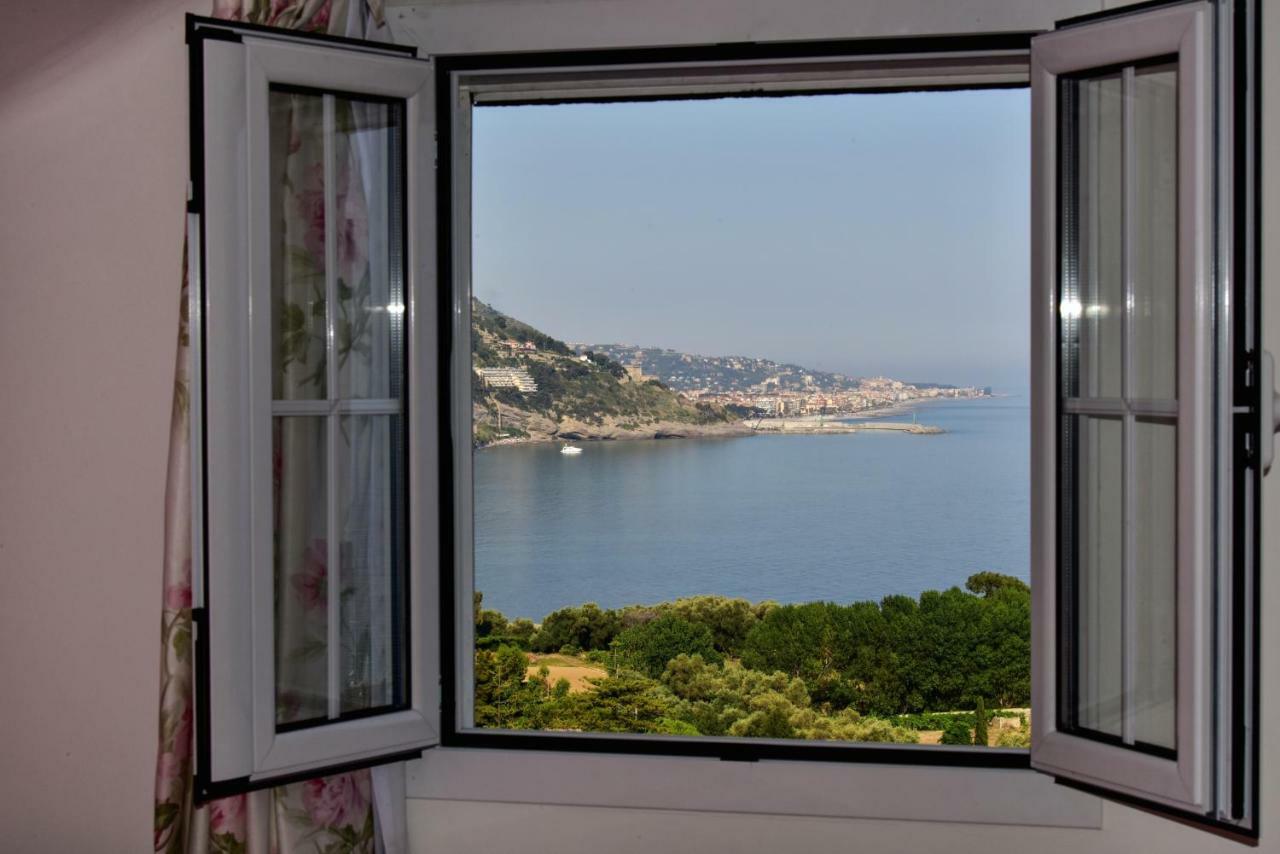 Agriturismo Un Mare Di Fiori Villa Ventimiglia Dış mekan fotoğraf